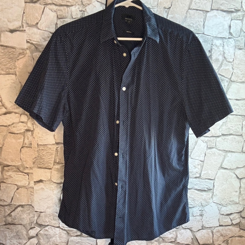 H&M Dark Blue Patterned button down Shirt